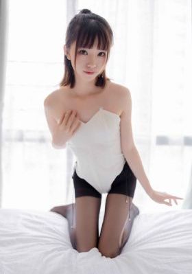 入住千万精装房后业主每天抓虫子